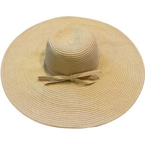 Elegant Cream Wide-Brim Hat